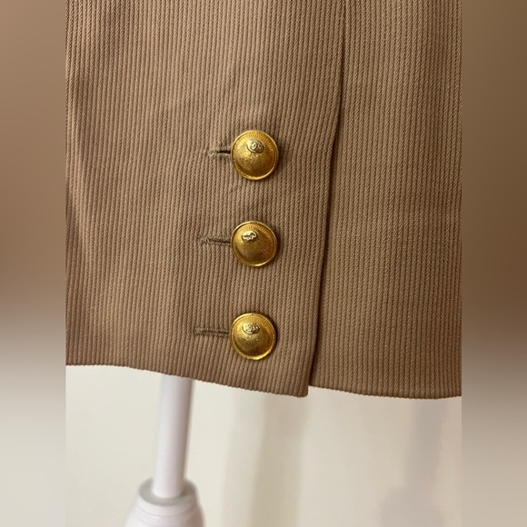 CHANEL Boutique Vintage Blazer & Skirt Set, Navy Blue - Picture 5 of 16